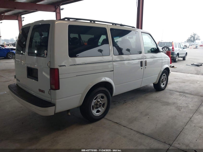 1GKDM19X13B501035 2003 GMC SAFARI photo no. 4