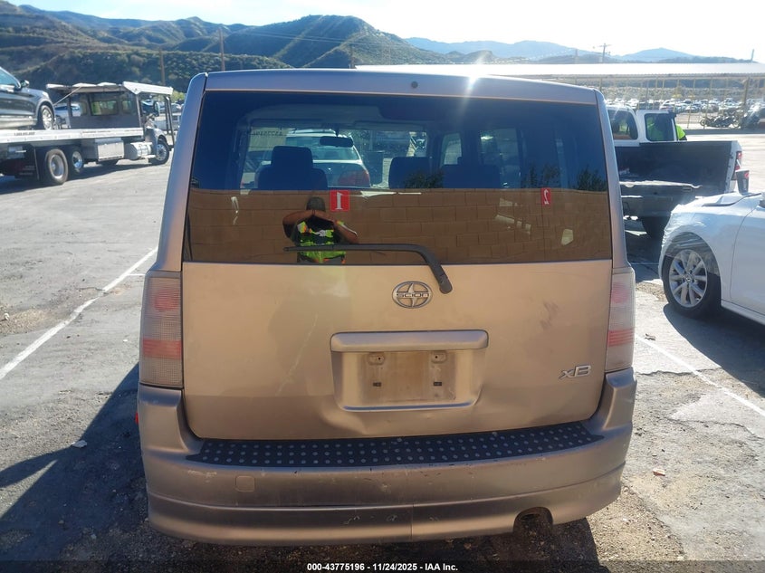 2004 Scion Xb VIN: JTLKT324040147026 Lot: 43775196