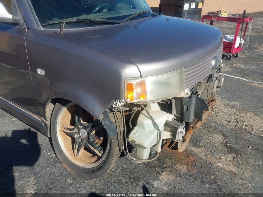 2004 Scion Xb VIN: JTLKT324040147026 Lot: 43775196