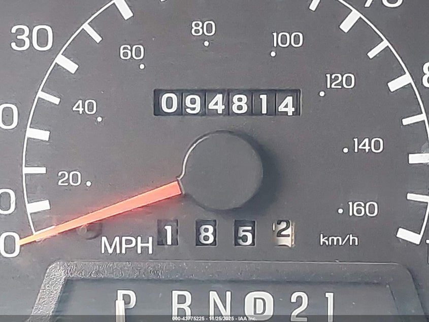 1999 Ford F-350 Lariat/Xl/Xlt VIN: 1FTSW31L1XEB27757 Lot: 43775225