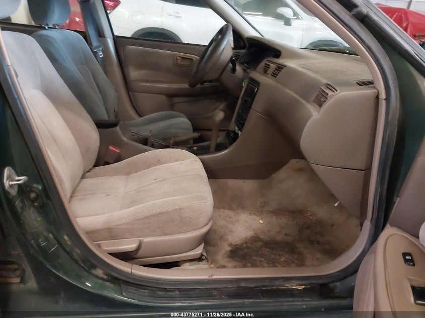 JT2BG22K7Y0472571 2000 TOYOTA CAMRY photo no. 5