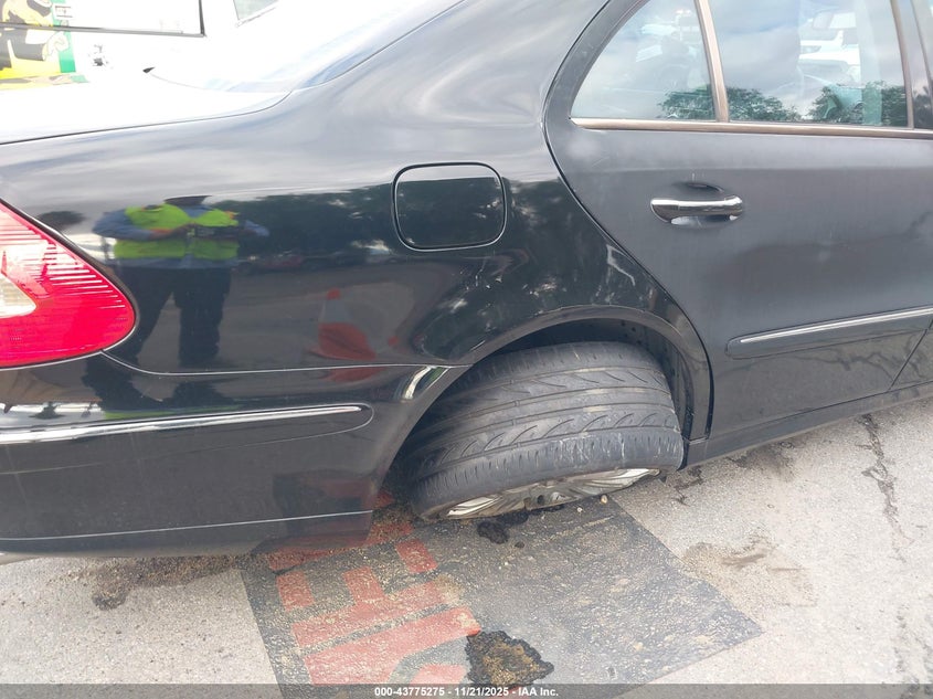 2008 Mercedes-Benz E 350 VIN: WDBUF56X68B196087 Lot: 43775275