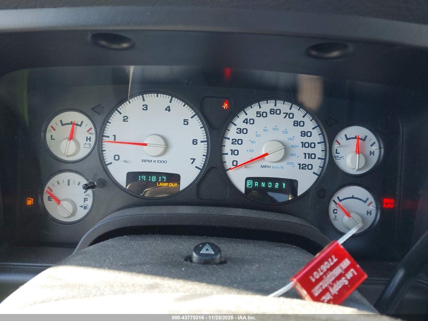 2005 Dodge Ram 1500 Slt/Laramie VIN: 1D7HU18D15S239773 Lot: 43775316