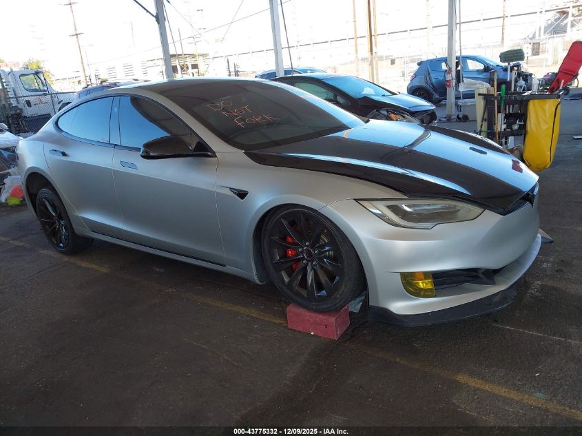 TESLA MODEL S 60/75