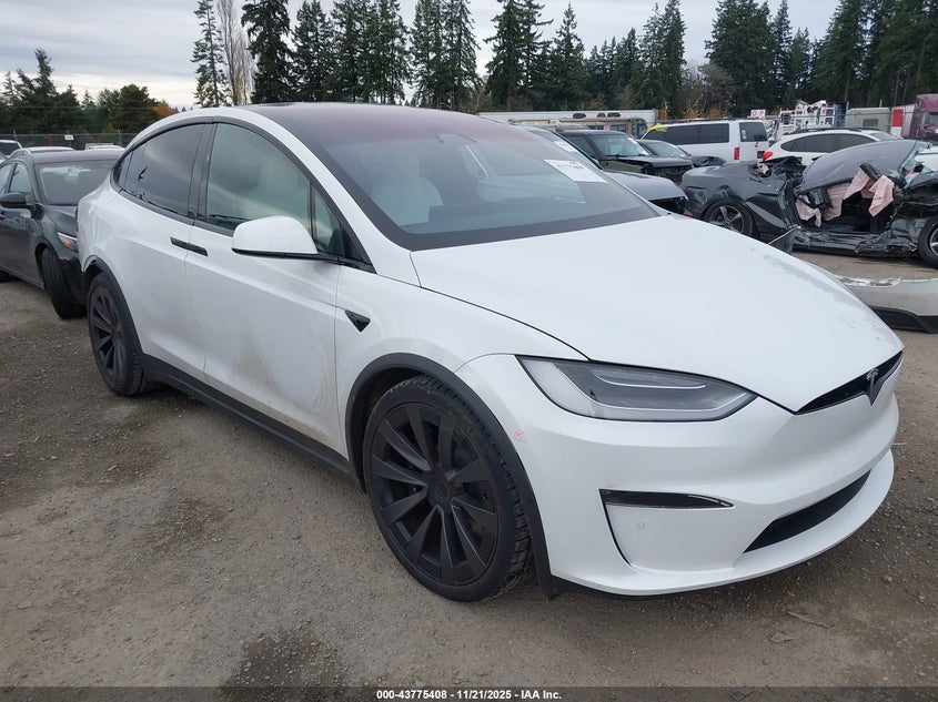 TESLA MODEL X PLAID TRI MOTOR ALL-WHEEL DRIVE