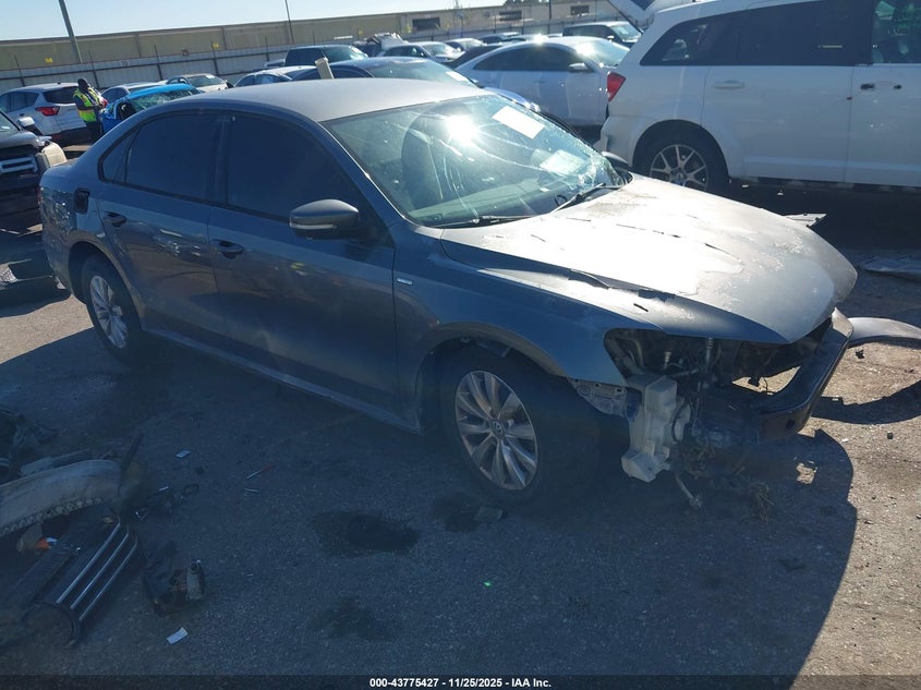 VOLKSWAGEN PASSAT 1.8T WOLFSBURG EDITION