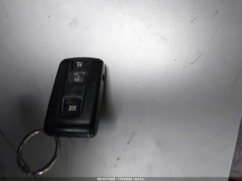 2007 Toyota Prius VIN: JTDKB20U577648761 Lot: 43775458