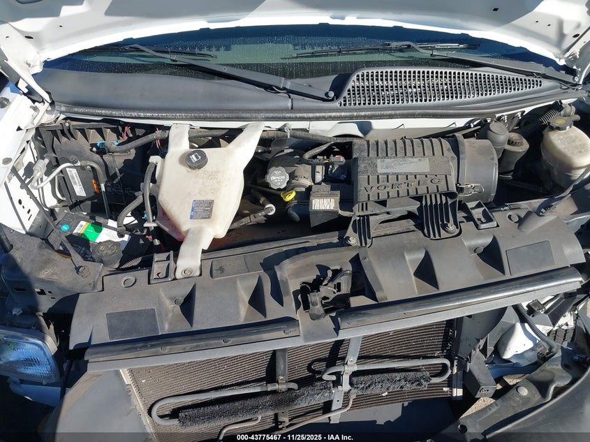 2017 Chevrolet Express 2500 Work Van VIN: 1GCWGAFG8H1350580 Lot: 43775467