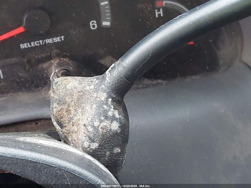 1999 Ford F150 VIN: 1FTRX17W5XNA79410 Lot: 43775517