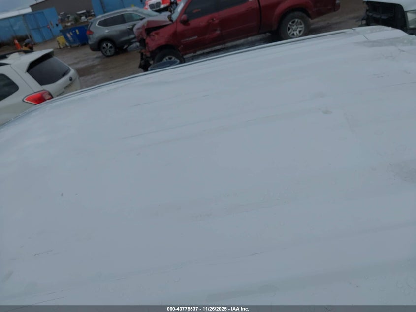 2025 GMC Sierra 1500 4Wd Short Box Slt VIN: 3GTUUDEDXSG197654 Lot: 43775537