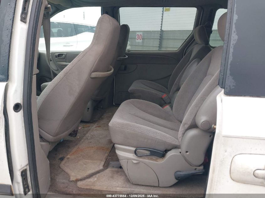 2002 Dodge Grand Caravan Sport VIN: 2B4GP44312R674556 Lot: 43775554