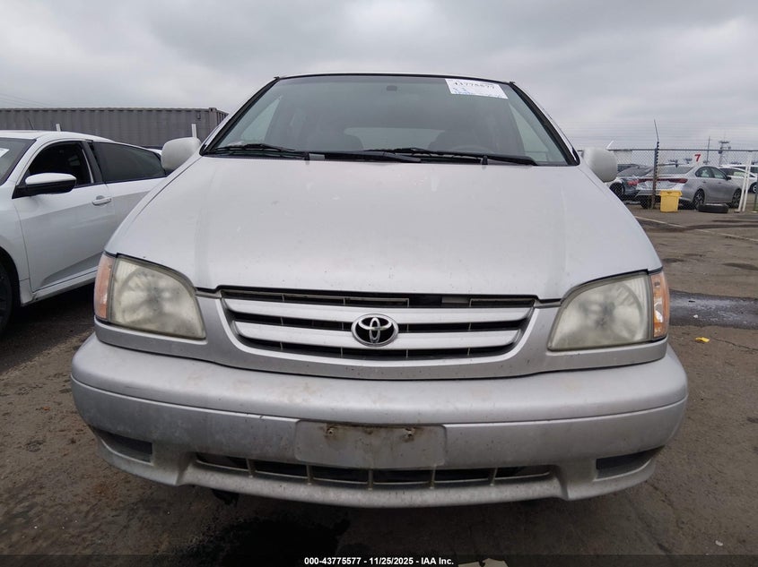 2002 Toyota Sienna Le VIN: 4T3ZF13C32U503909 Lot: 43775577