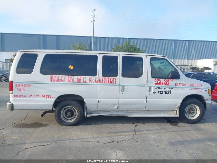 1999 Ford E-350 Super Duty Xl/Xlt VIN: 1FBSS31L2XHC09933 Lot: 43775591