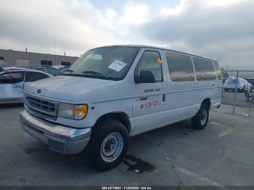 1999 Ford E-350 Super Duty Xl/Xlt VIN: 1FBSS31L2XHC09933 Lot: 43775591