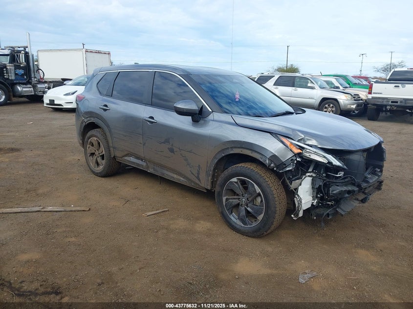 NISSAN ROGUE SV FWD