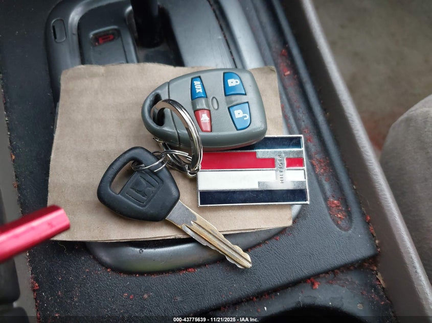 2001 Honda Accord 3.0 Lx VIN: 1HGCG16451A066792 Lot: 43775639