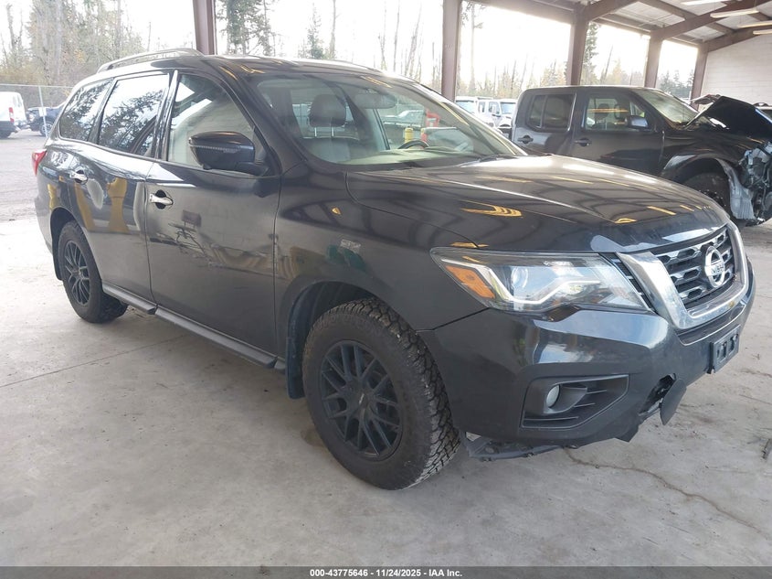 NISSAN PATHFINDER SL