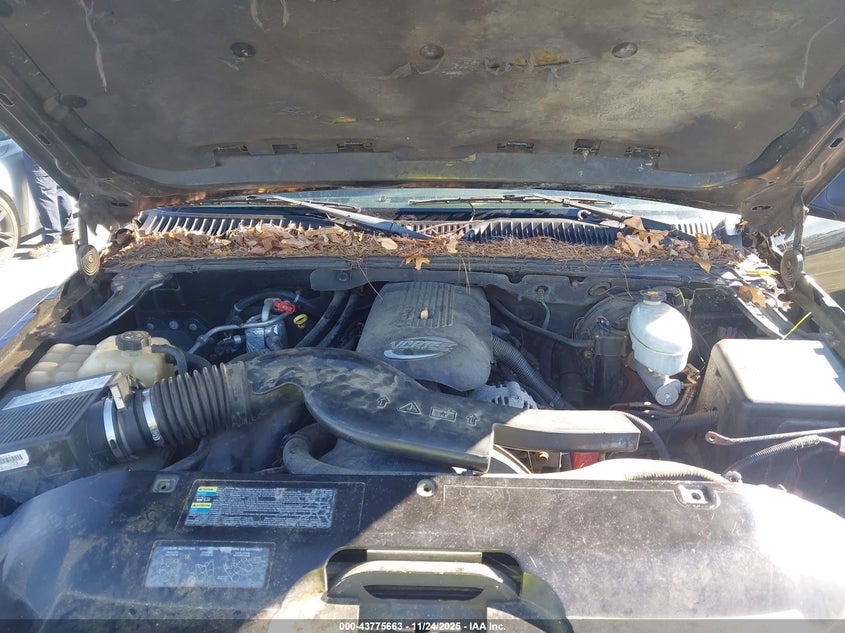 2003 Chevrolet Avalanche 1500 VIN: 3GNEC13T33G155383 Lot: 43775663