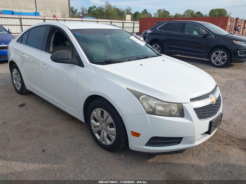 CHEVROLET CRUZE LS