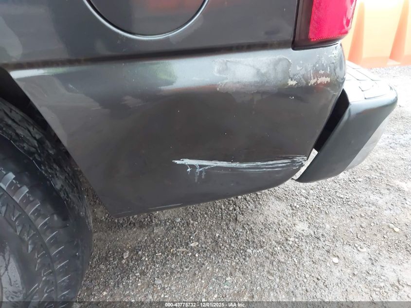 2005 Chevrolet Tahoe Ls VIN: 1GNEC13V25R184457 Lot: 43775732