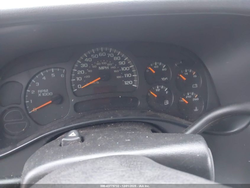 2005 Chevrolet Tahoe Ls VIN: 1GNEC13V25R184457 Lot: 43775732