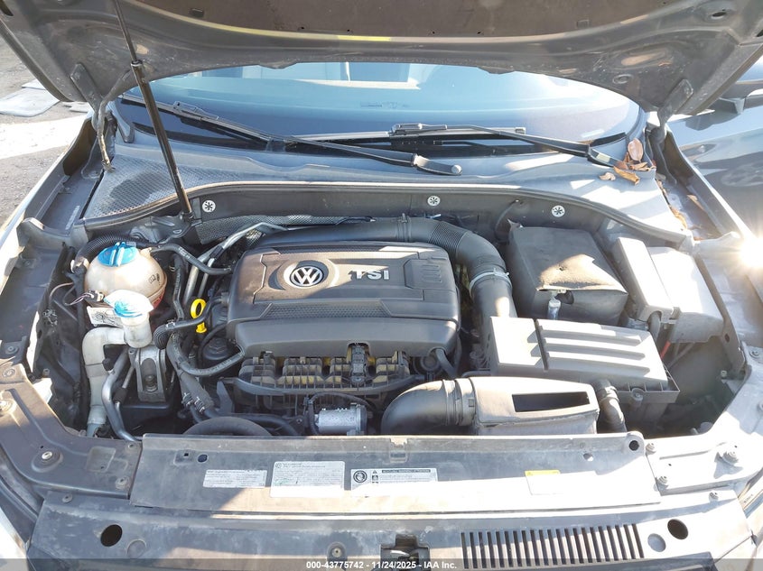 2014 Volkswagen Passat 1.8T Sport VIN: 1VWBT7A34EC119481 Lot: 43775742