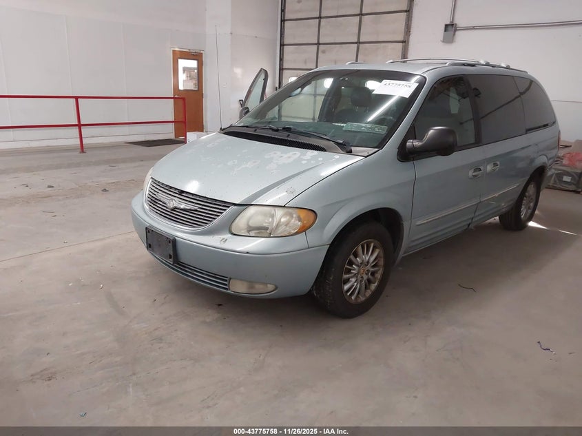 2C8GP64L41R197343 2001 CHRYSLER TOWN & COUNTRY photo no. 2