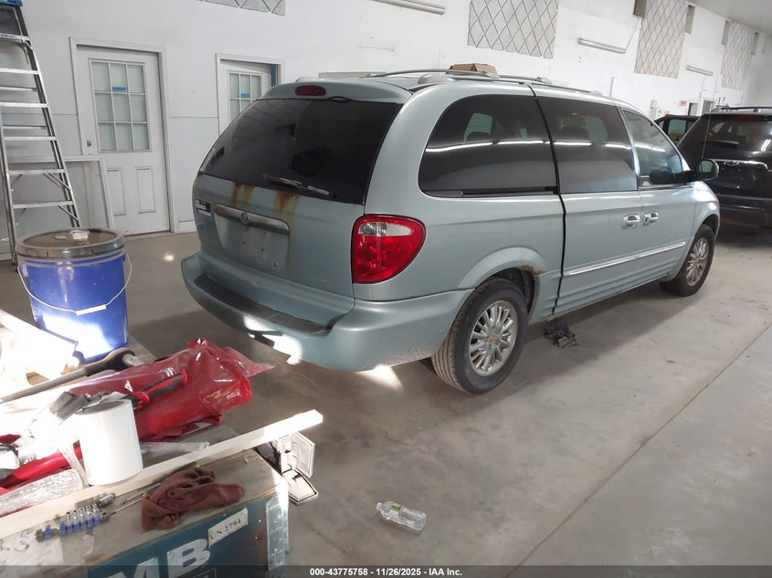 2C8GP64L41R197343 2001 CHRYSLER TOWN & COUNTRY photo no. 4