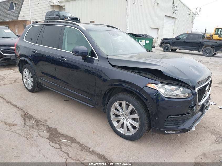 VOLVO XC90 T6 MOMENTUM