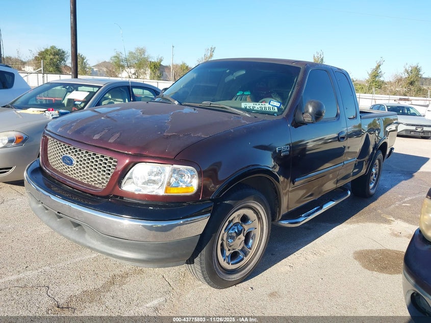 1FTRX17L61NA17267 2001 FORD F-150 photo no. 2