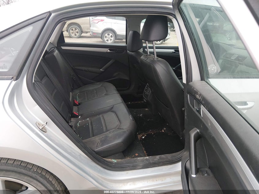 2019 Volkswagen Passat 2.0T Wolfsburg Edition VIN: 1VWLA7A30KC003930 Lot: 43775805