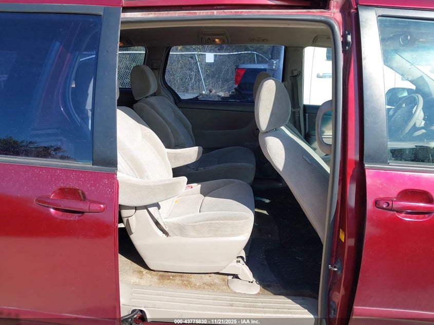 2010 Toyota Sienna Ce VIN: 5TDKK4CC2AS339129 Lot: 43775830