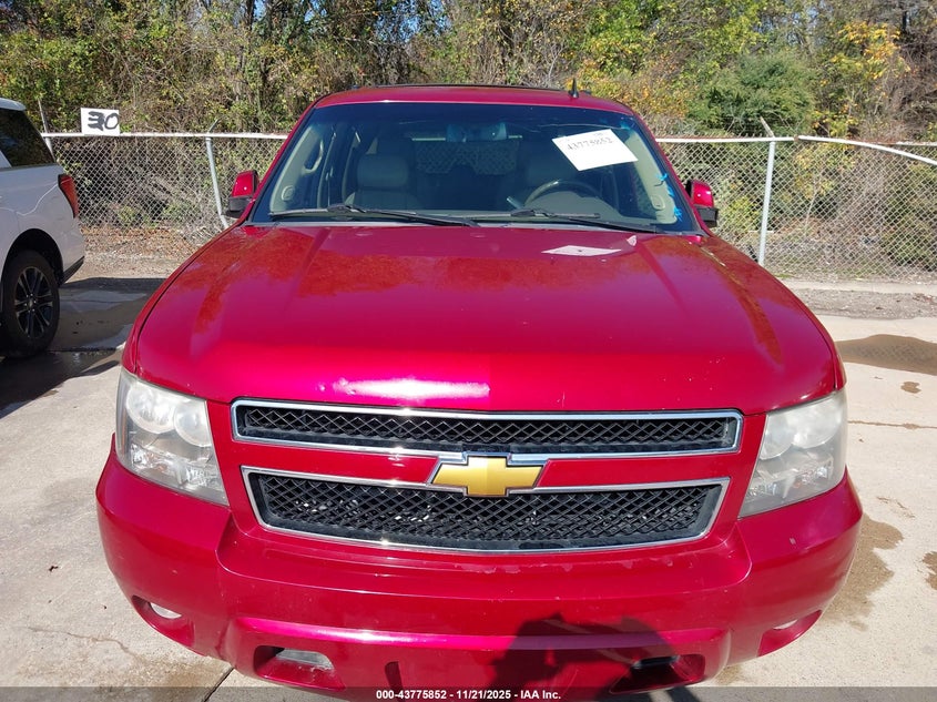 2013 Chevrolet Suburban 1500 Lt VIN: 1GNSCJE06DR141971 Lot: 43775852