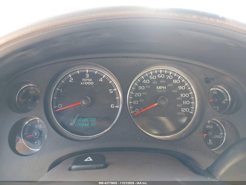 2013 Chevrolet Suburban 1500 Lt VIN: 1GNSCJE06DR141971 Lot: 43775852