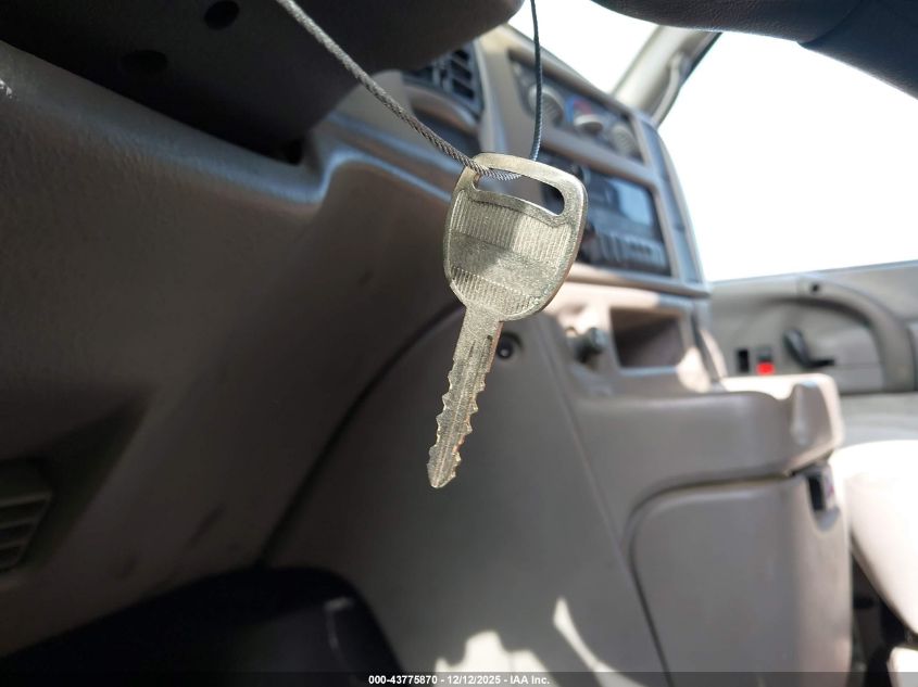 2003 Chevrolet Astro VIN: 1GCDM19X53B116489 Lot: 43775870