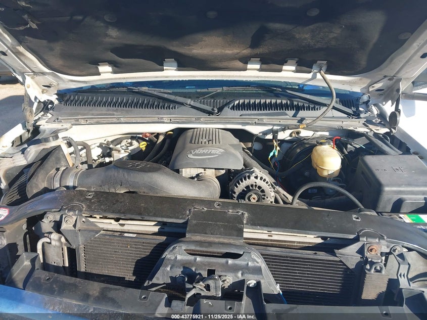 2005 GMC Sierra 1500 Work Truck VIN: 1GTEC19V45Z354821 Lot: 43775921