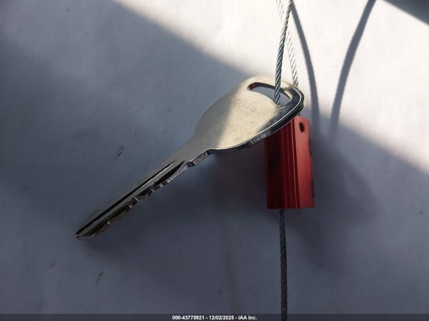 2005 GMC Sierra 1500 Work Truck VIN: 1GTEC19V45Z354821 Lot: 43775921