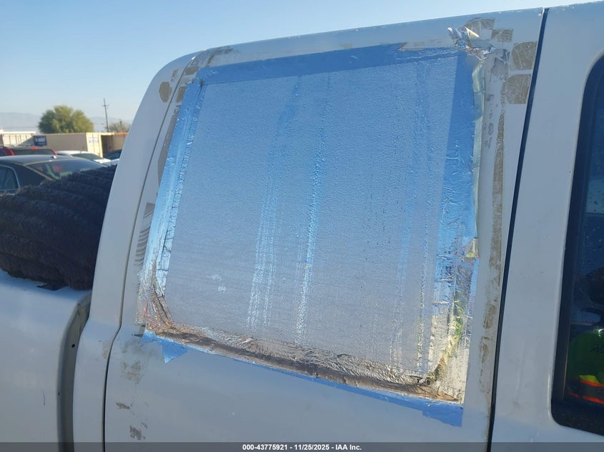 2005 GMC Sierra 1500 Work Truck VIN: 1GTEC19V45Z354821 Lot: 43775921