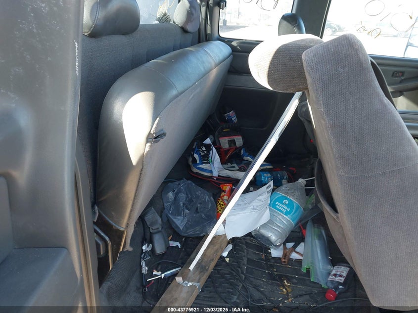 2005 GMC Sierra 1500 Work Truck VIN: 1GTEC19V45Z354821 Lot: 43775921