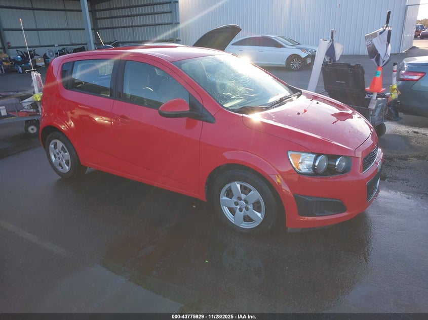 CHEVROLET SONIC LS AUTO