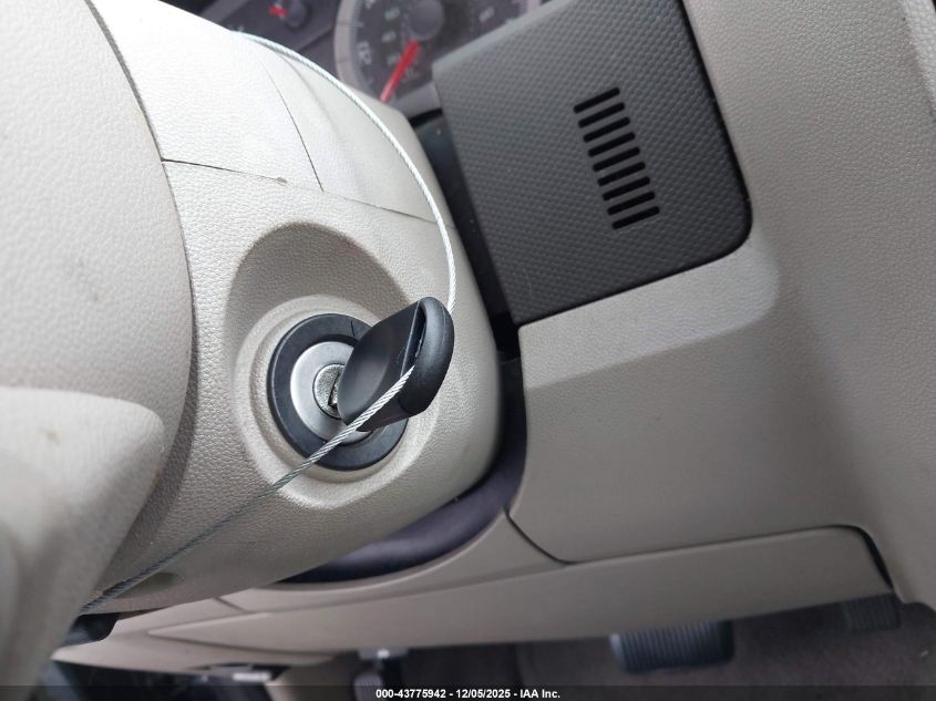 2009 Ford Escape Xlt VIN: 1FMCU03G09KC04367 Lot: 43775942