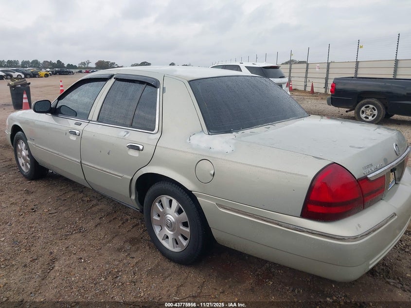2MEHM75W04X665578 2004 MERCURY GRAND MARQUIS photo no. 3