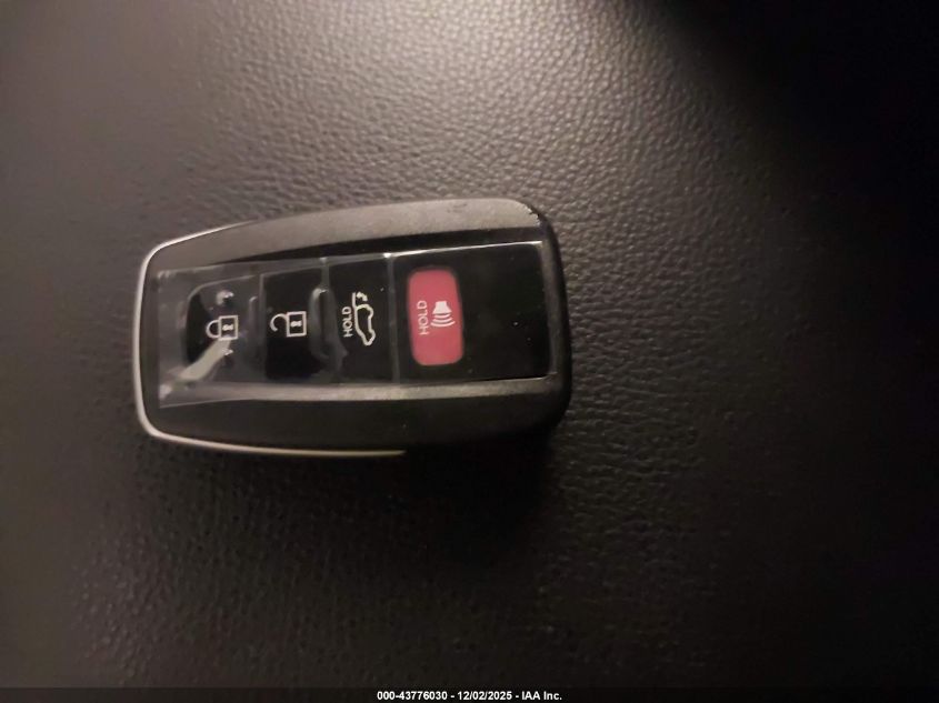 2021 Toyota Rav4 Hybrid Xle VIN: 4T3RWRFV2MU018501 Lot: 43776030