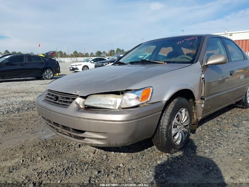 1999 Toyota Camry Le VIN: 4T1BG22K8XU479300 Lot: 43776051