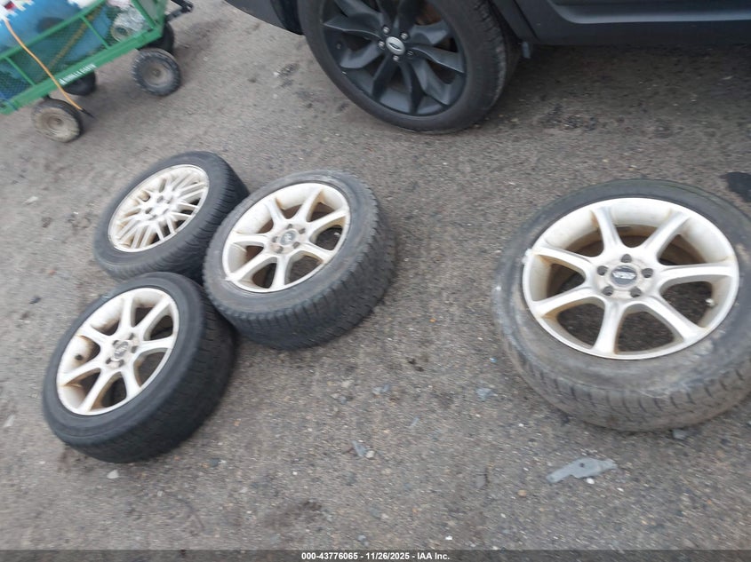 2001 Subaru Legacy Gt Limited VIN: 4S3BE656316207300 Lot: 43776065