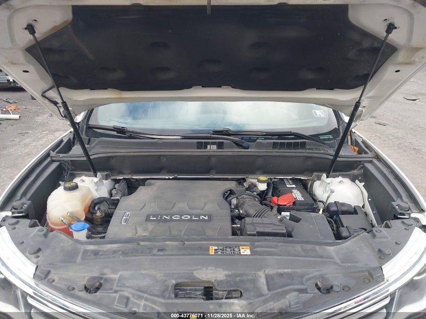 2017 Lincoln Mkx Reserve VIN: 2LMPJ8LRXHBL53330 Lot: 43776071