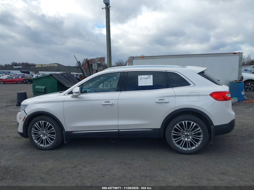 2017 Lincoln Mkx Reserve VIN: 2LMPJ8LRXHBL53330 Lot: 43776071