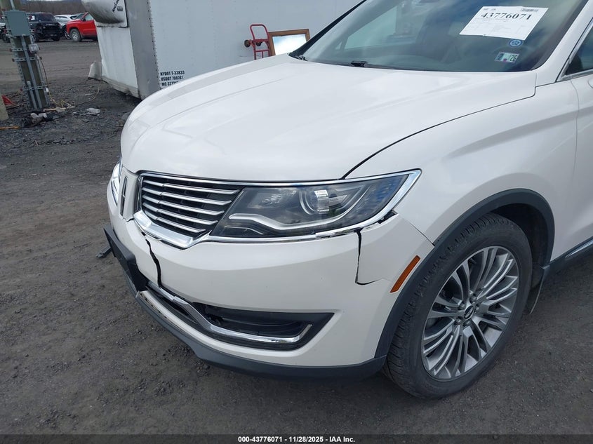 2017 Lincoln Mkx Reserve VIN: 2LMPJ8LRXHBL53330 Lot: 43776071