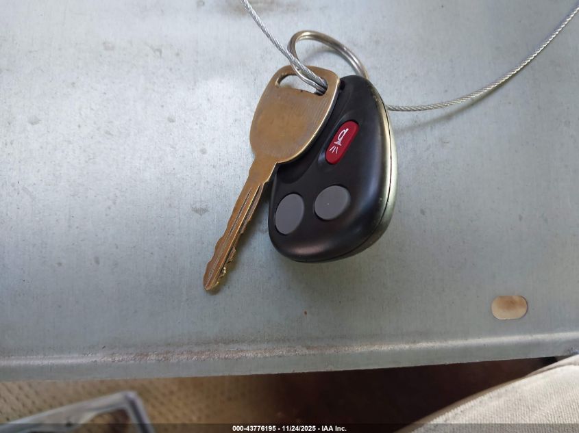 2003 Chevrolet Silverado 1500 Ls VIN: 2GCEC19V731383266 Lot: 43776195