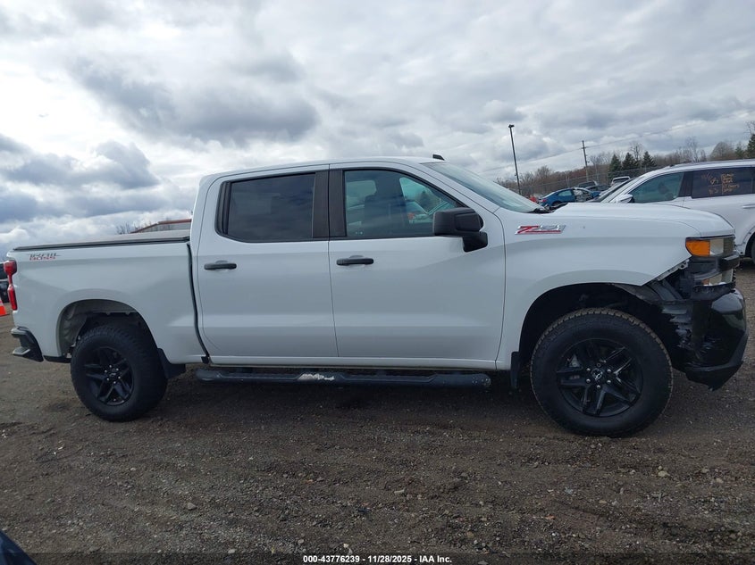 2021 Chevrolet Silverado 1500 4Wd Short Bed Custom Trail Boss VIN: 1GCPYCEF6MZ377097 Lot: 43776239